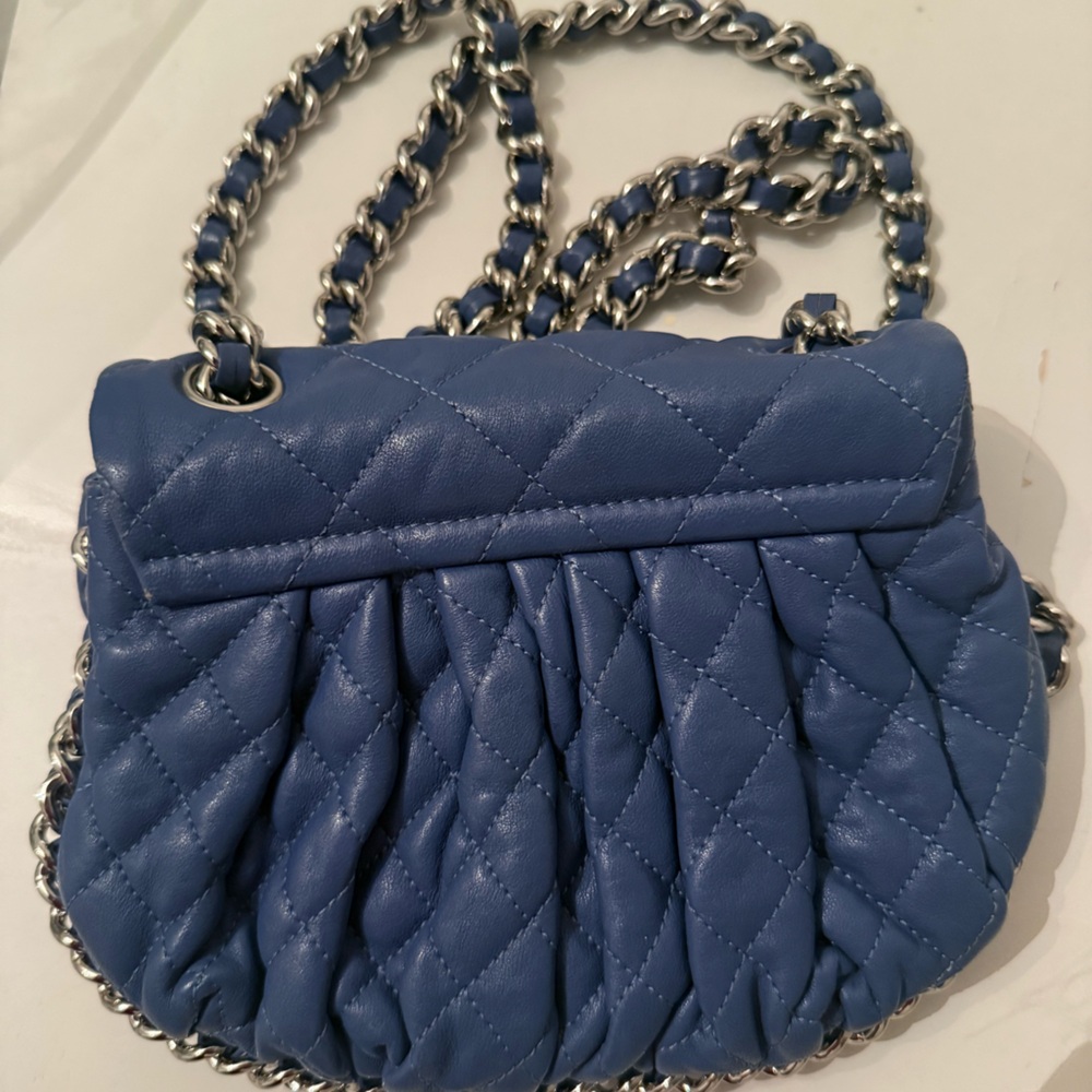 CHANEL Blue Quilted Lambskin Crossbody Bag with Silver-Tone Chain - Picture 5 of 6